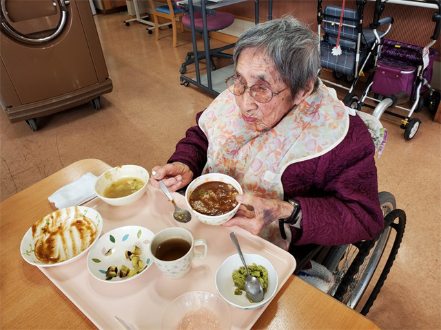 さつま芋の甘露煮と味噌汁