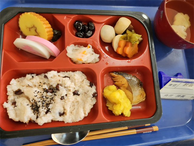 豪華なおせち