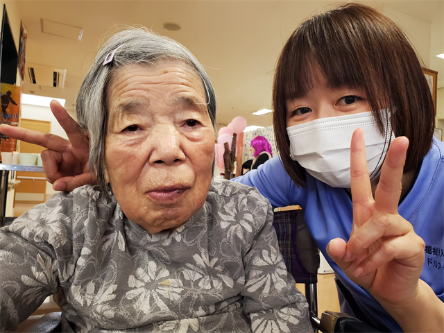 特養歌謡ショー