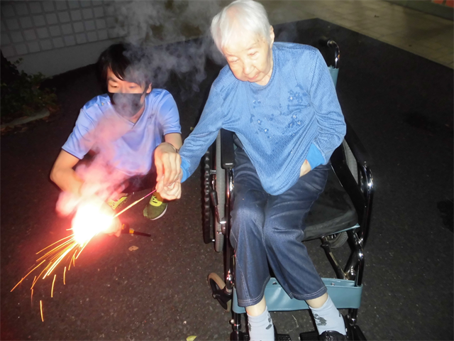 花火行いました