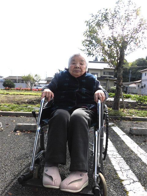 散歩に行きました