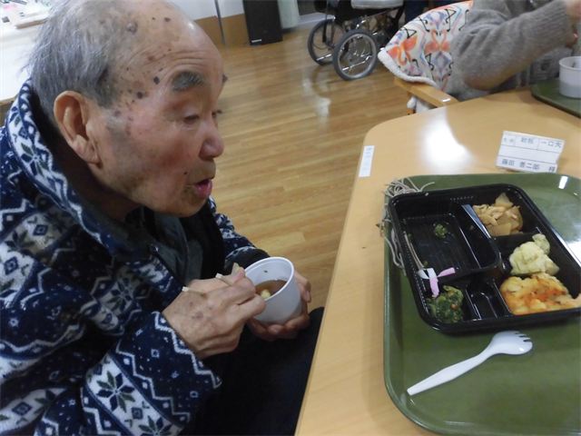 年越しそば食す
