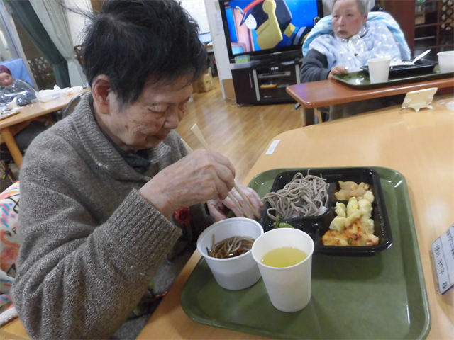 年越しそば食す