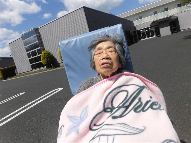 散歩行きました
