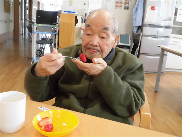 イチゴを頂きました
