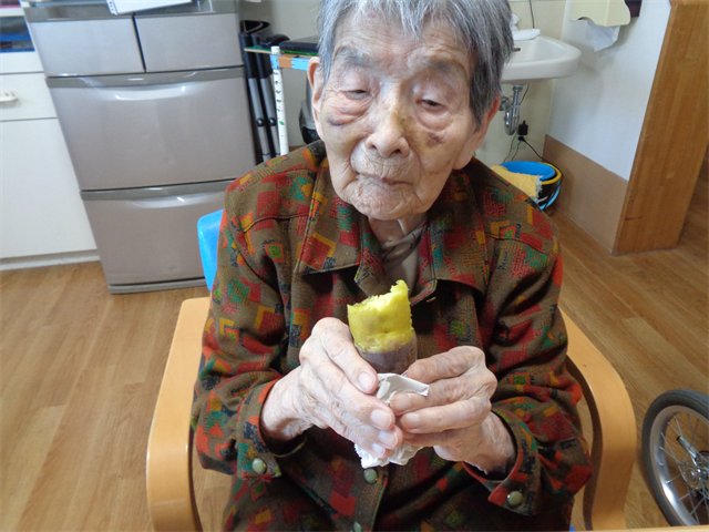 焼芋やきました