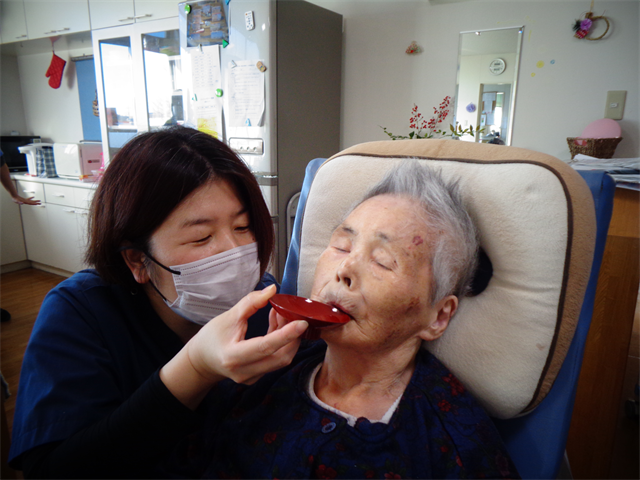 お屠蘇を頂く