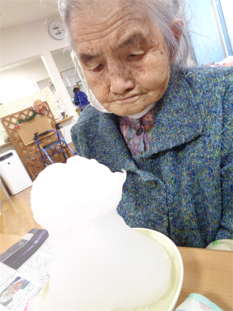 雪だるま触り