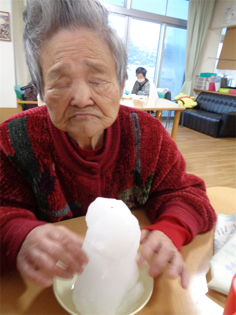 雪だるま触り
