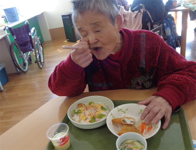 ちらし寿司が出ました