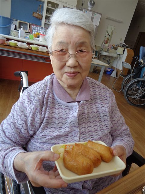 おいなりさん食す