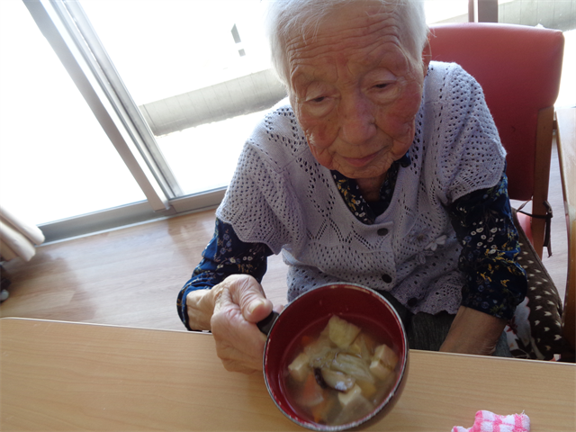 けんちん汁が昼食に