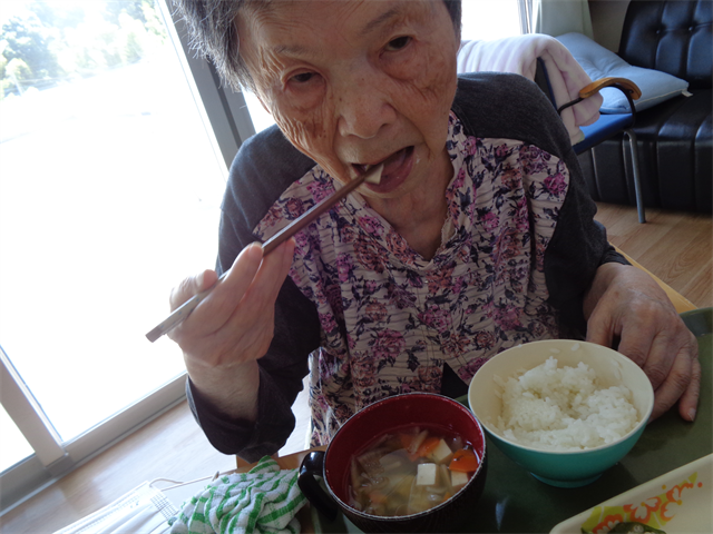 けんちん汁が昼食に