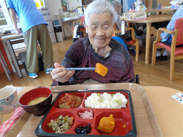 お楽しみ枝豆ご飯