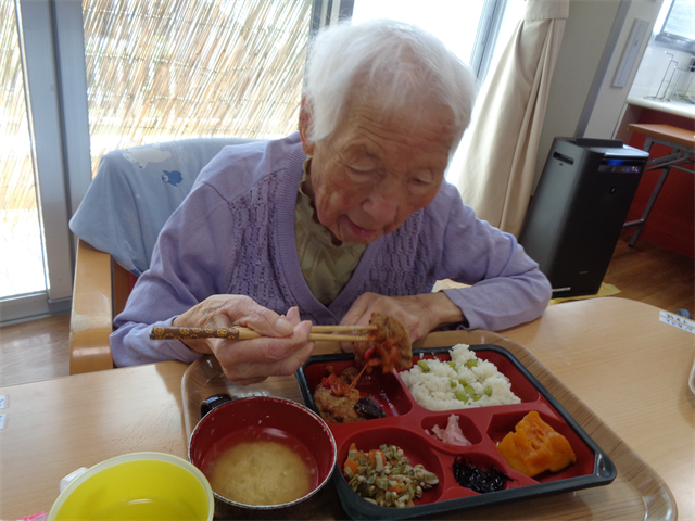 お楽しみ枝豆ご飯