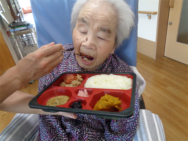 お楽しみ枝豆ご飯