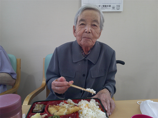 お楽しみ弁当