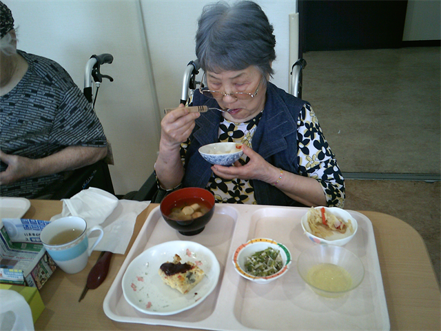 お昼ご飯時に