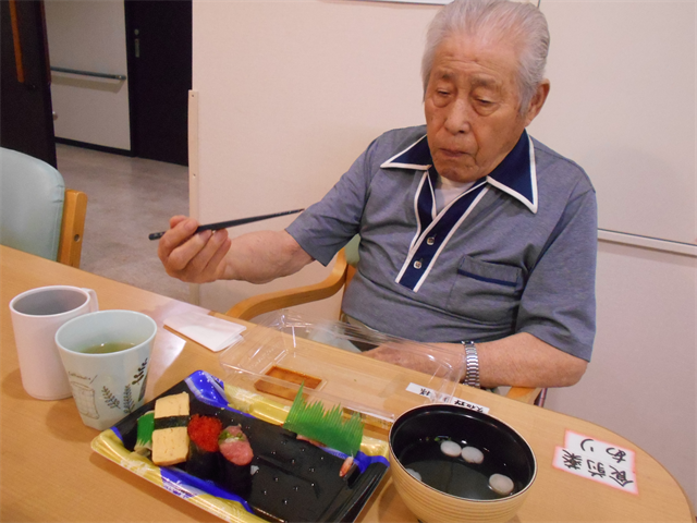 夕食のお寿司