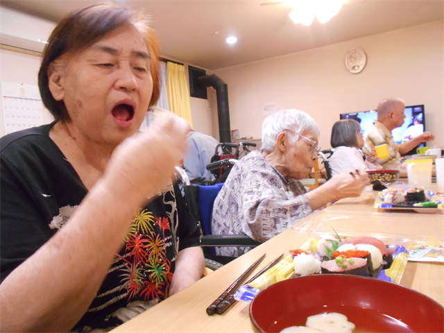 夕食にお寿司