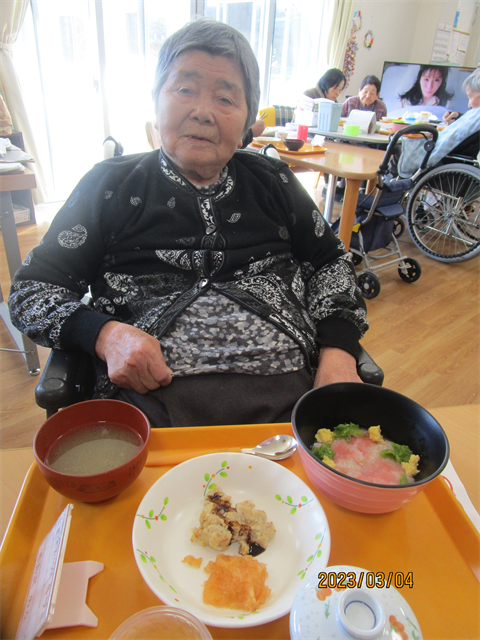 ひな祭り特別メニュー