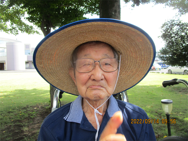 散歩に行きました
