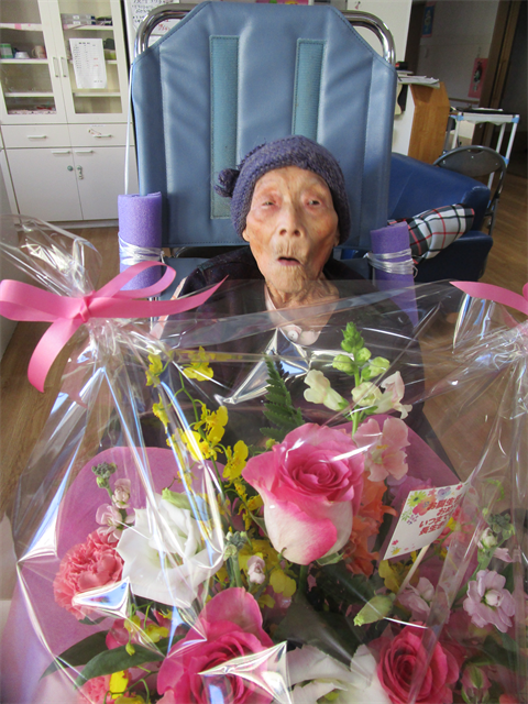 ご家族様からお誕生日のお花