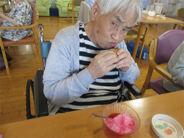 かき氷を食べよう