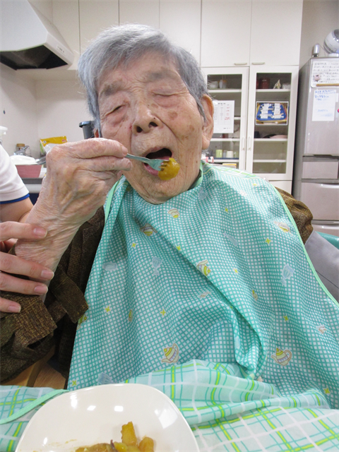 さつまいもを食す