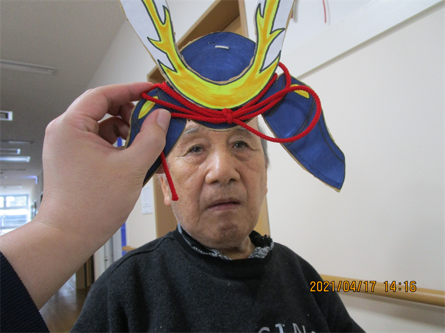少し早いこどもの日、兜