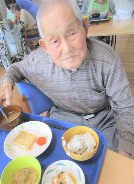 お昼の様子