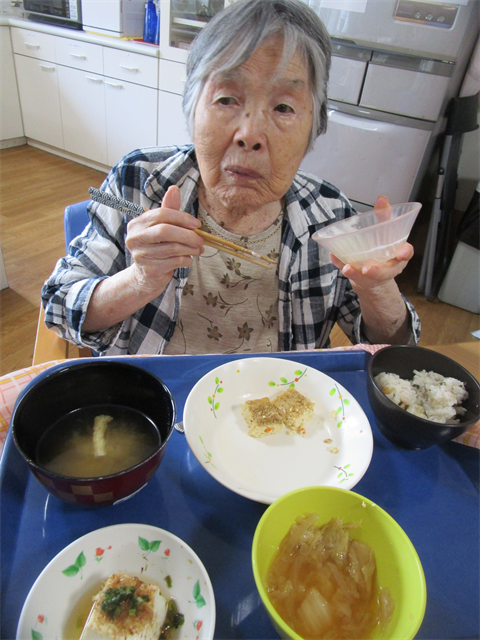 お昼の様子