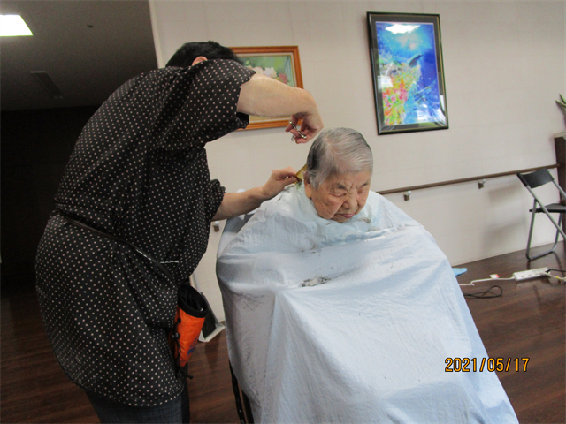 床屋さんの日