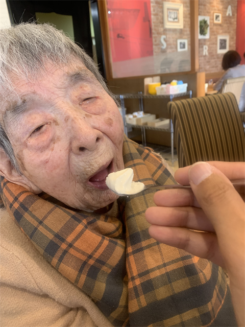 ガストへ