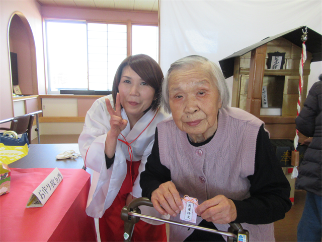 ドルフィン神社初詣