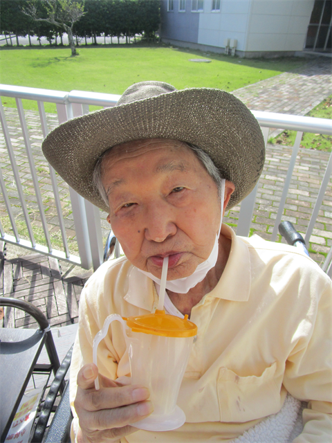 外気浴行いました