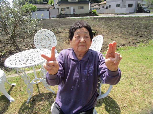 散歩に行きました