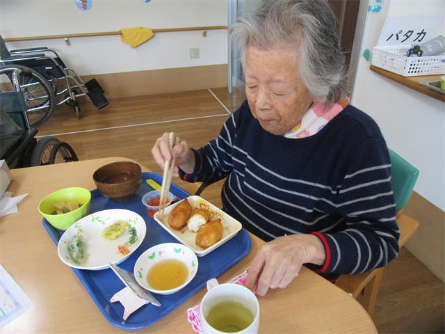 おいなりさんを食べました