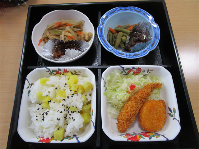 さつまいもご飯