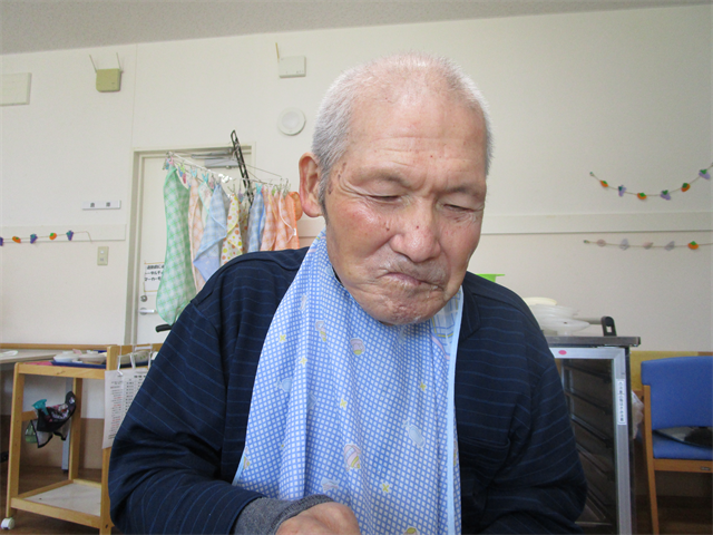 お昼におはぎが