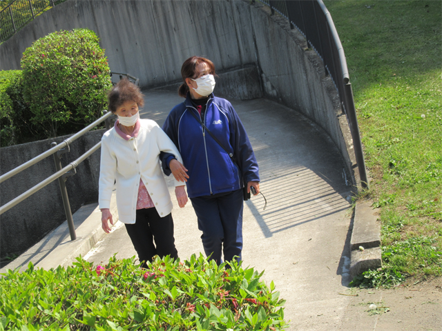 静峯ふるさと公園散策