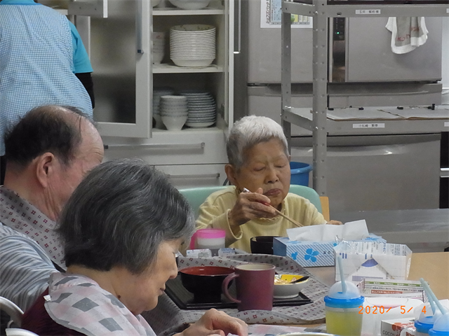 昼食の風景