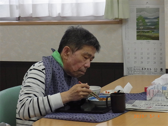 昼食の風景