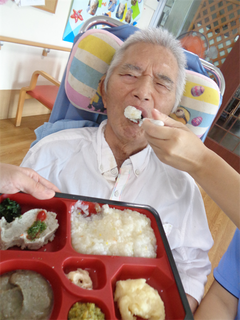 お楽しみ弁当