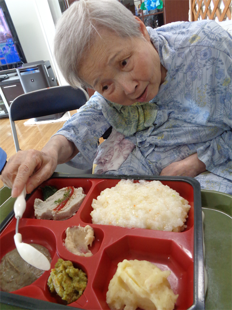 お楽しみ弁当