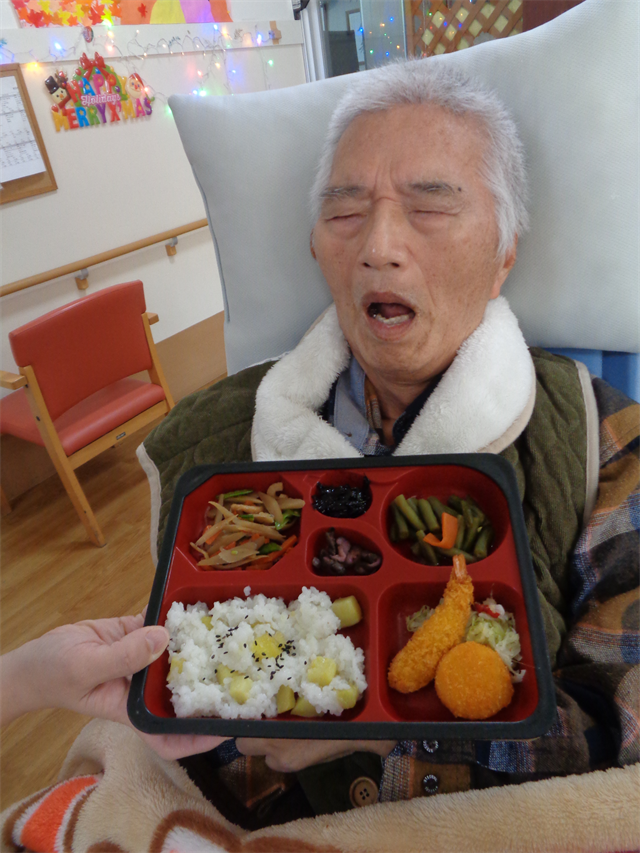 お楽しみ弁当