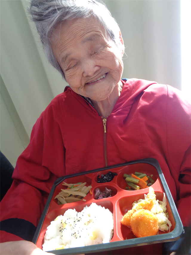 お楽しみ弁当