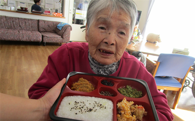 楽しみお弁当