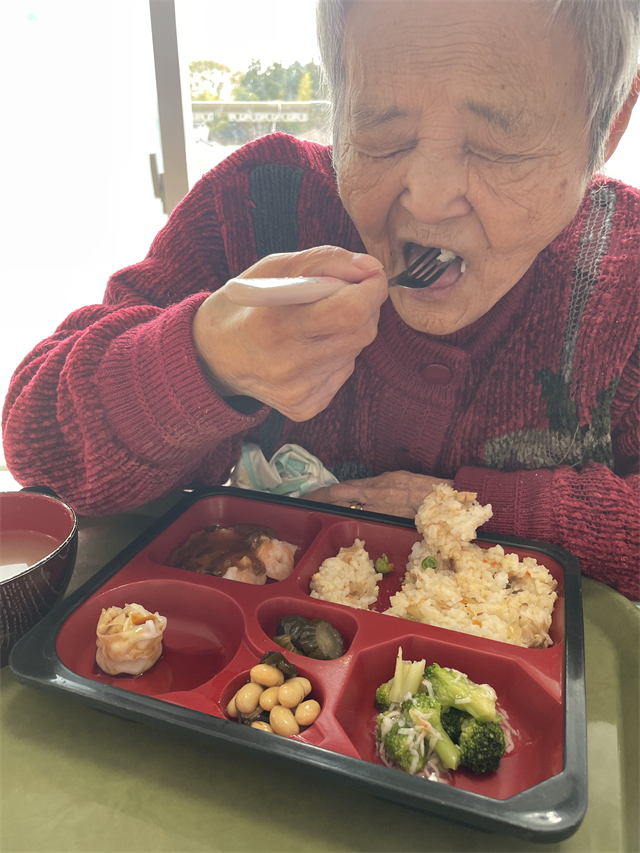 おたのしみ弁当