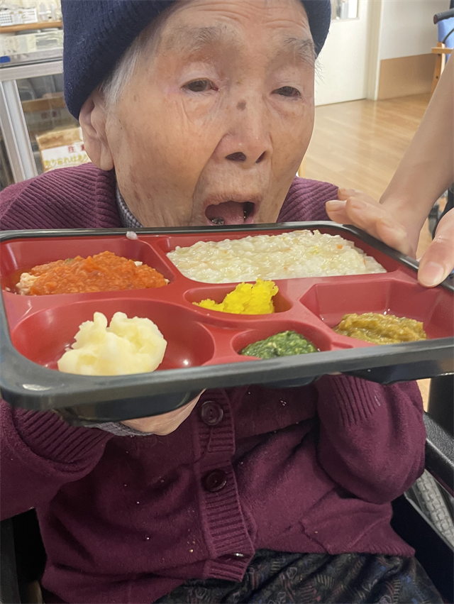 お楽しみ弁当
